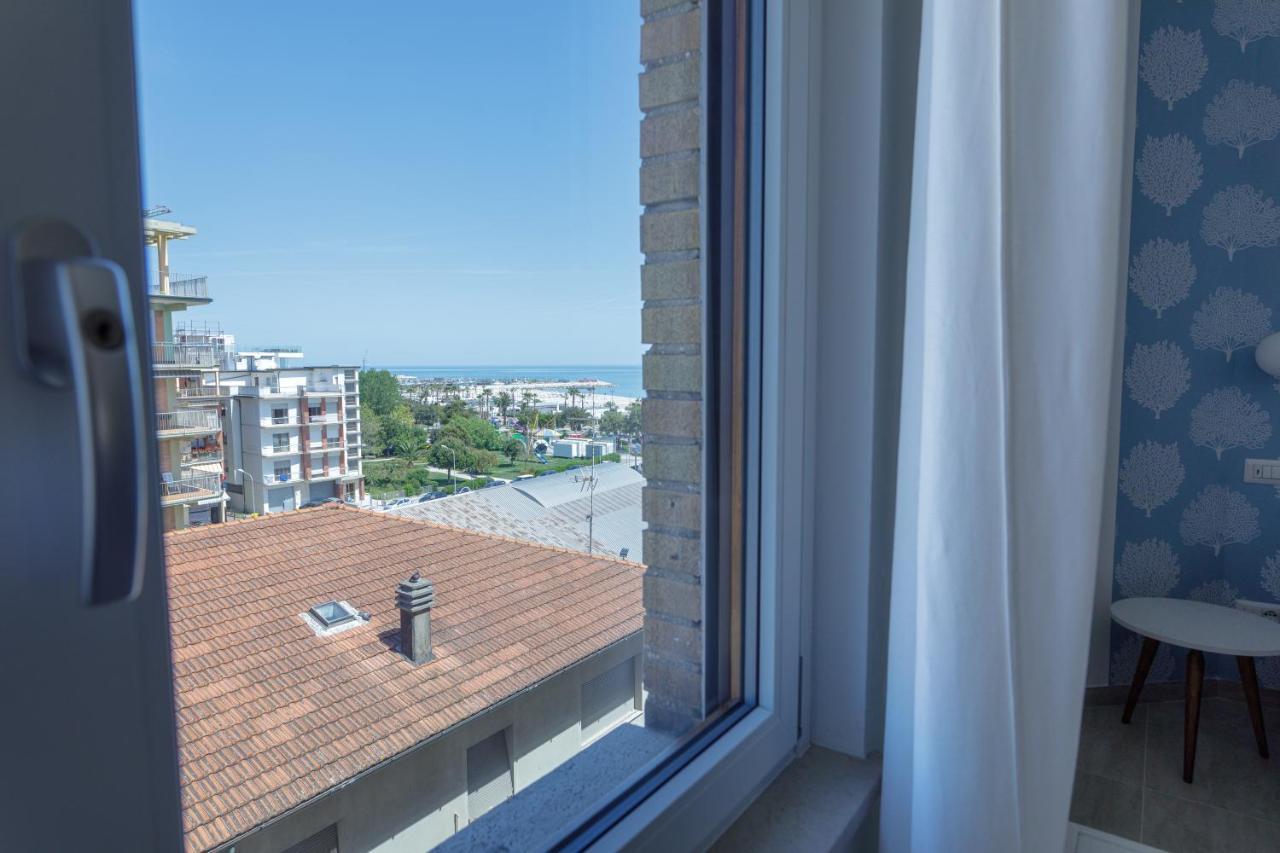 Vista Mare Guest House Civitanova Marche Esterno foto
